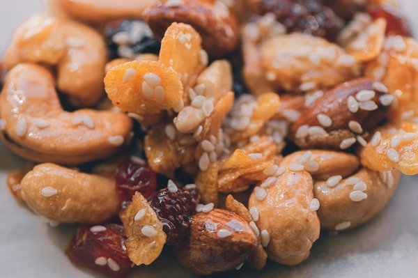 How Can UK Vegetarians Ensure Adequate Iron Intake in Their Diet?